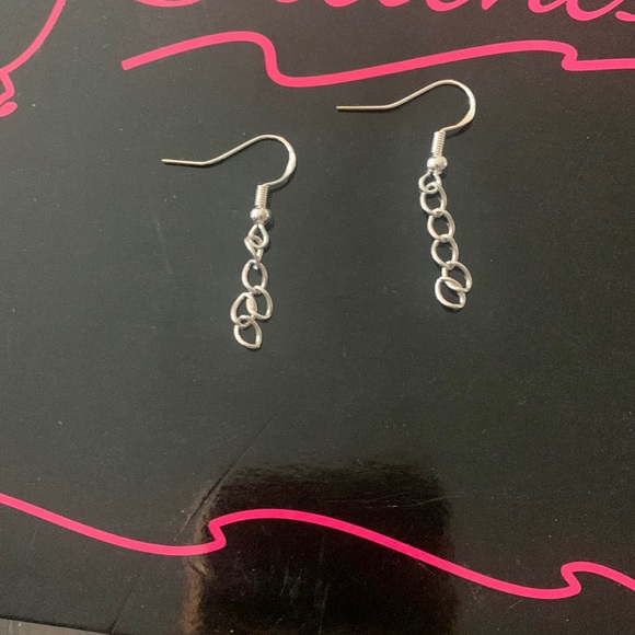 Dangly silver earrings - Picture 1 of 1